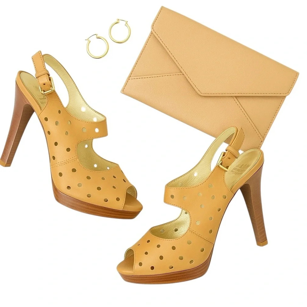 Stuart Weitzman Tan Leather Cutout Platform Heels Peep Toe Women’s Size 9 in EUC